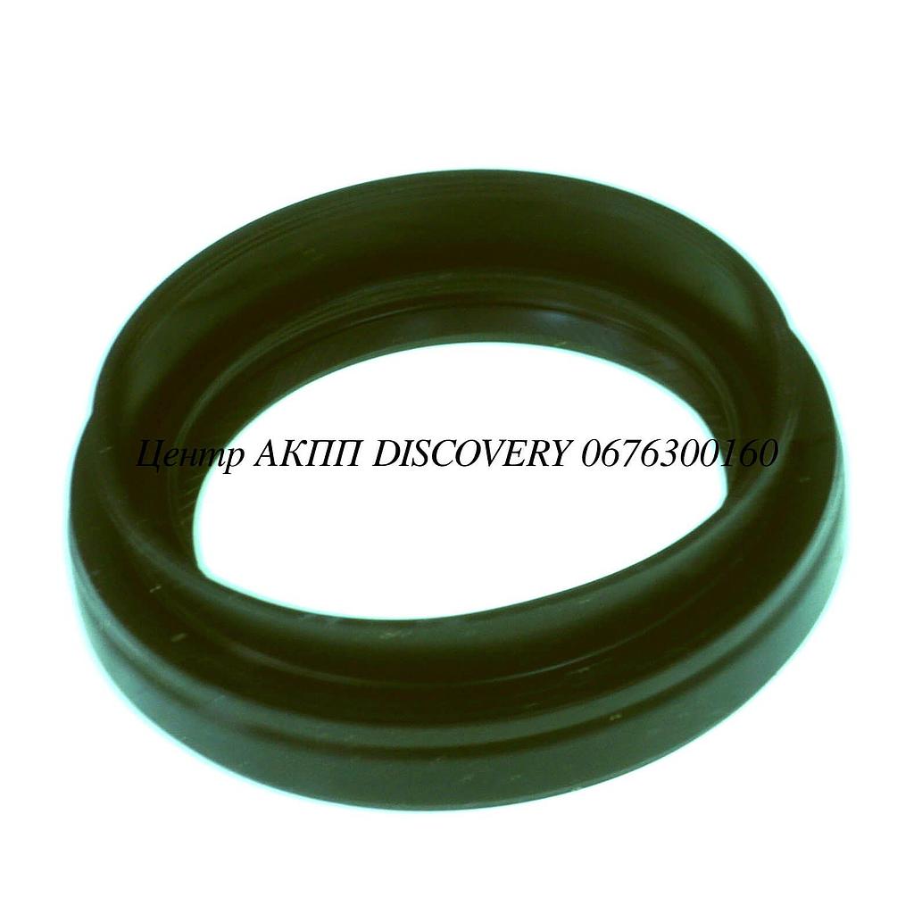 SEAL AXLE (RIGHT SITE ) (2WD) A540/U140/U150/U660 (Transtar)