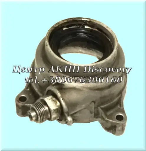 [US75725A] Retainer, Differential Bearing (Rear) 01P (Used)